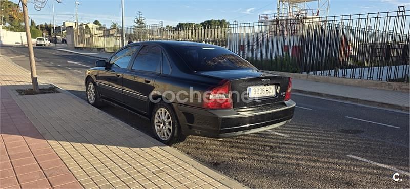 Usado Volvo S80 272 CV (200 kW) 2002 Negro Berlina
