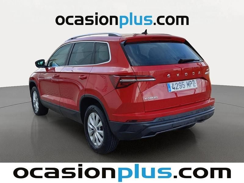 Usado Skoda Karoq Selection 116 CV (85 kW) 2024 Rojo SUV
