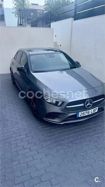 Usado Mercedes A200 163 CV (119 kW) 2019 Gris / plata Berlina