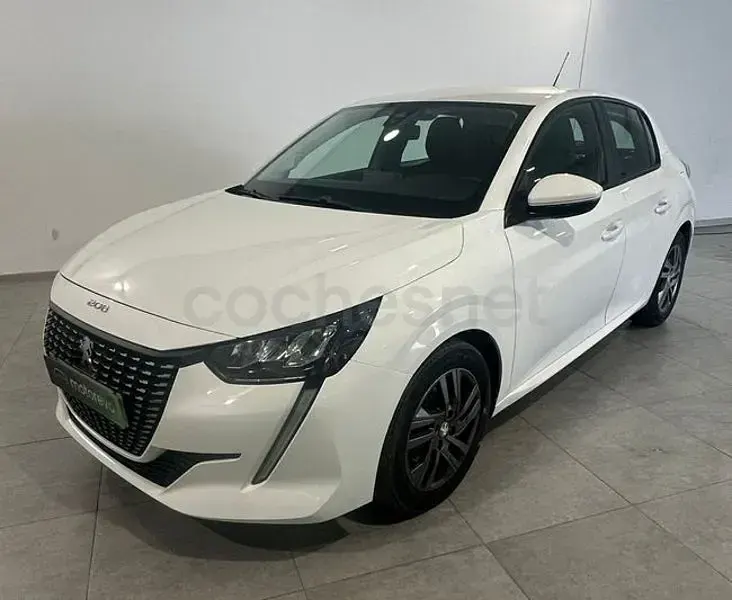 Usado Peugeot 208 Active 100 CV (73 kW) 2021 Blanco Utilitario
