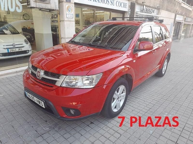 Usado Fiat Freemont 140 CV (102 kW) 2014 Granate SUV