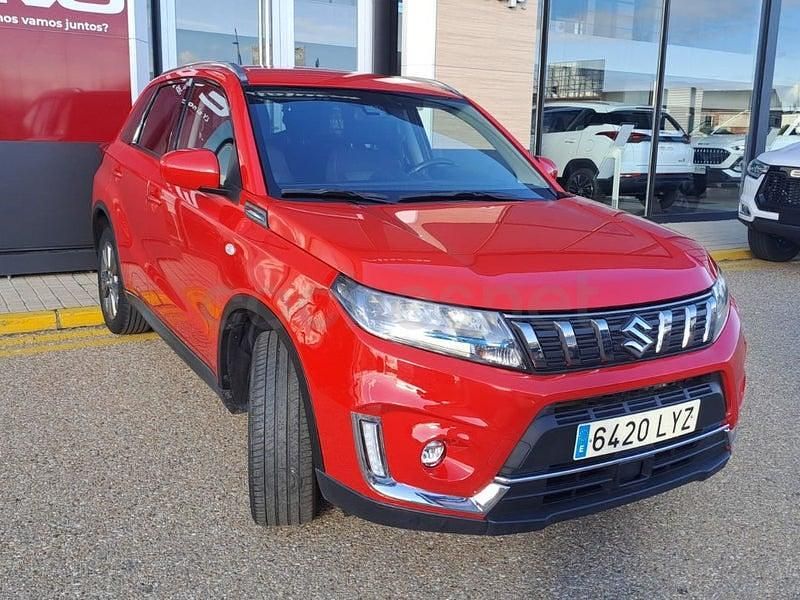 Usado Suzuki Vitara 116 CV (85 kW) 2022 Rojo SUV