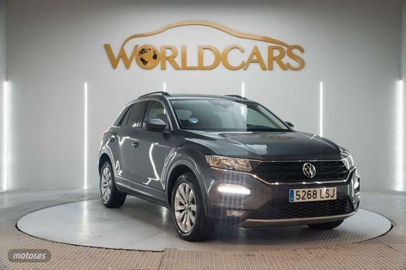 Usado VW T-Roc Advance 150 CV (110 kW) 2021 Gris SUV