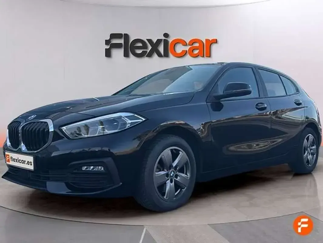 Usado BMW 116 116 CV (85 kW) 2019 Negro Utilitario