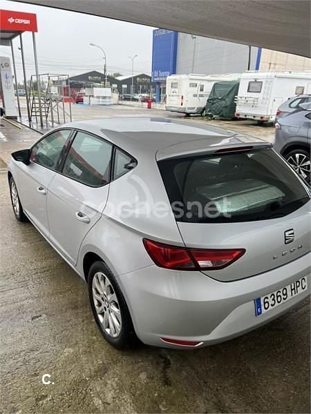 Usado Seat Leon Copa 105 CV (77 kW) 2013 Gris / plata Berlina