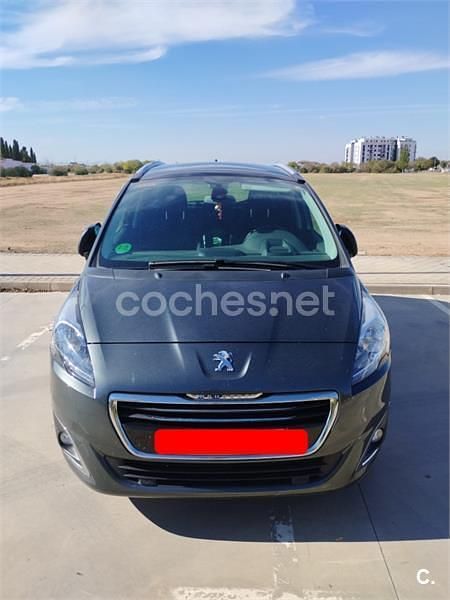 Negro Usado 2016 Peugeot 5008 Style Monovolumen | 9700 € (Precio justo) - Imagen 1/4