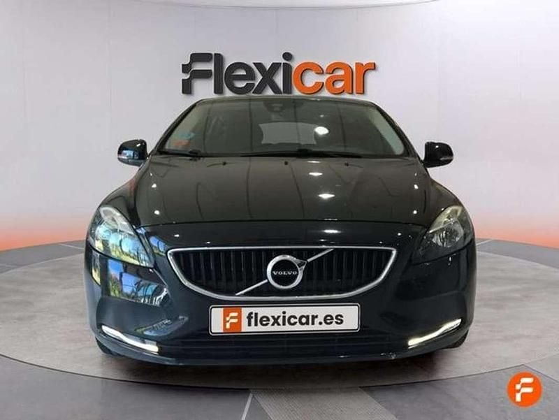Begagnad Volvo V40 Inscription 150 HK (110 kW) 2017 Svart Halvkombi