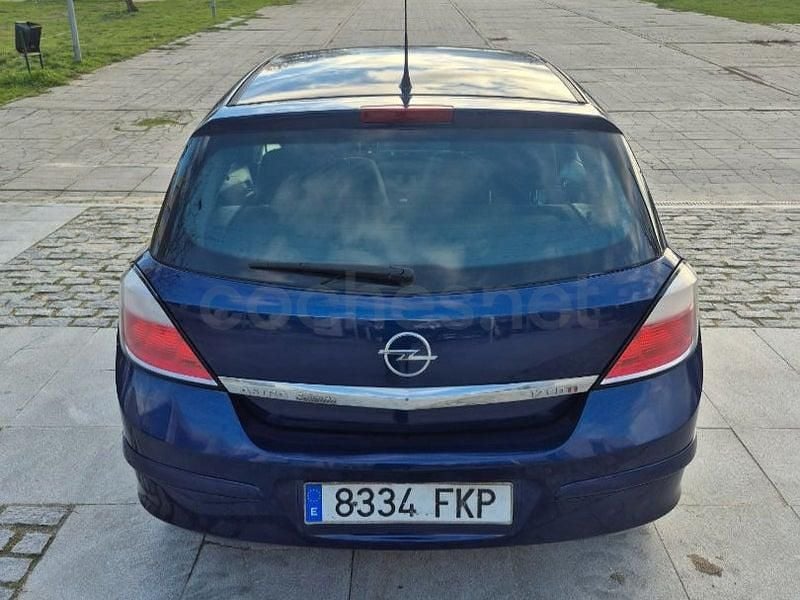 Usado Opel Astra Enjoy 100 CV (73 kW) 2007 Azul Berlina