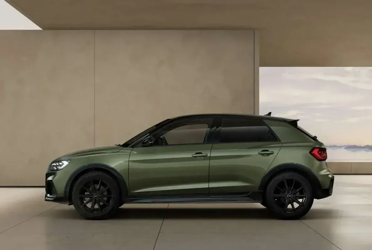Nuevo Audi A1 Black Edition 116 CV (85 kW) 2026 Verde SUV