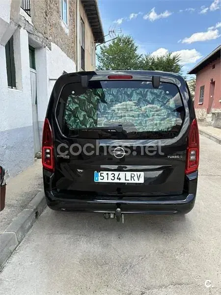 Usado Opel Combo Life Selective 130 CV (95 kW) 2019 Negro Monovolumen