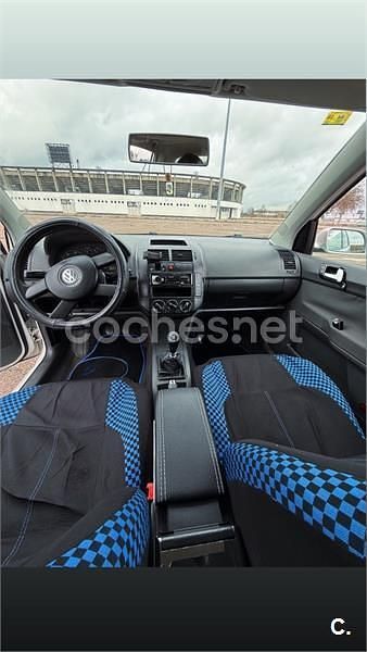 Usado VW Polo Highline 75 CV (55 kW) 2003 Blanco Berlina