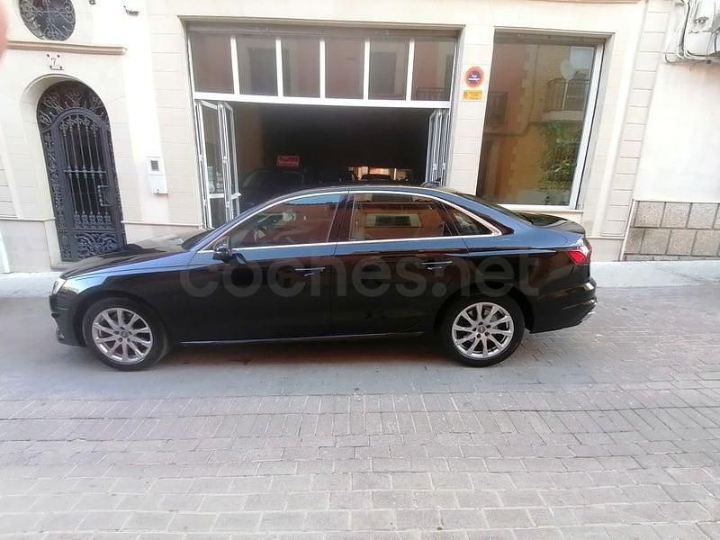 Usado Audi A4 Advanced Plus 163 CV (119 kW) 2020 Negro Berlina