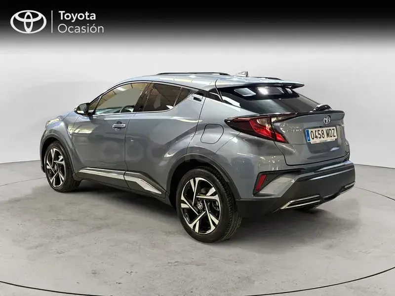 Usado Toyota C-HR Advance 184 CV (135 kW) 2023 Gris / plata SUV