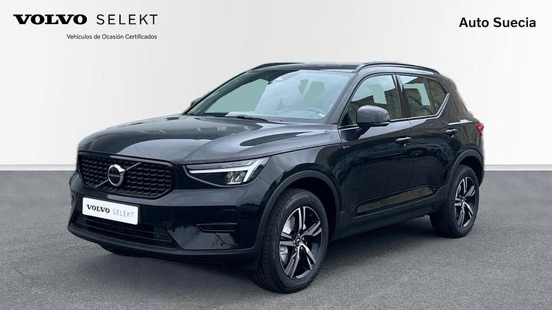 Nuevo Volvo XC40 Plus 163 CV (119 kW) 2025 Negro SUV