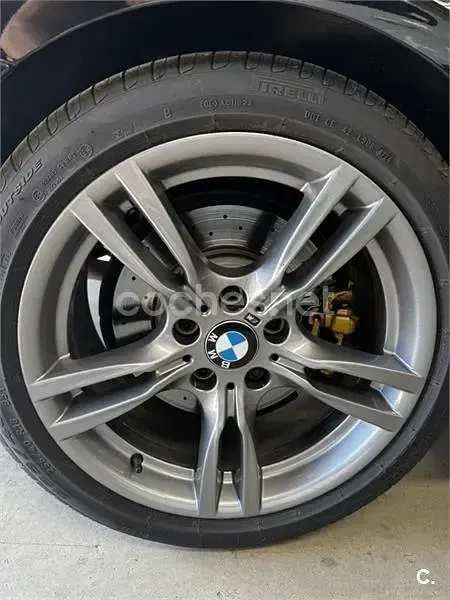 Usado BMW 330 Sport Line 258 CV (189 kW) 2013 Negro Berlina