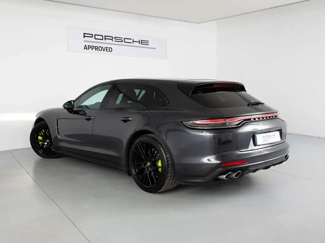 Usado Porsche Panamera Sport Turismo 462 CV (339 kW) 2023 Gris Familiar