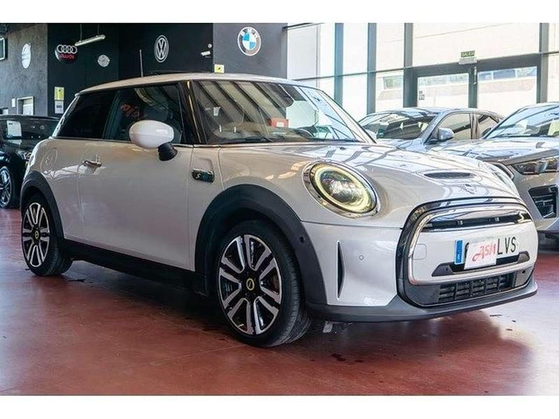 Usado Mini Cooper SE 135 kW (184 CV) 2021 Gris Utilitario