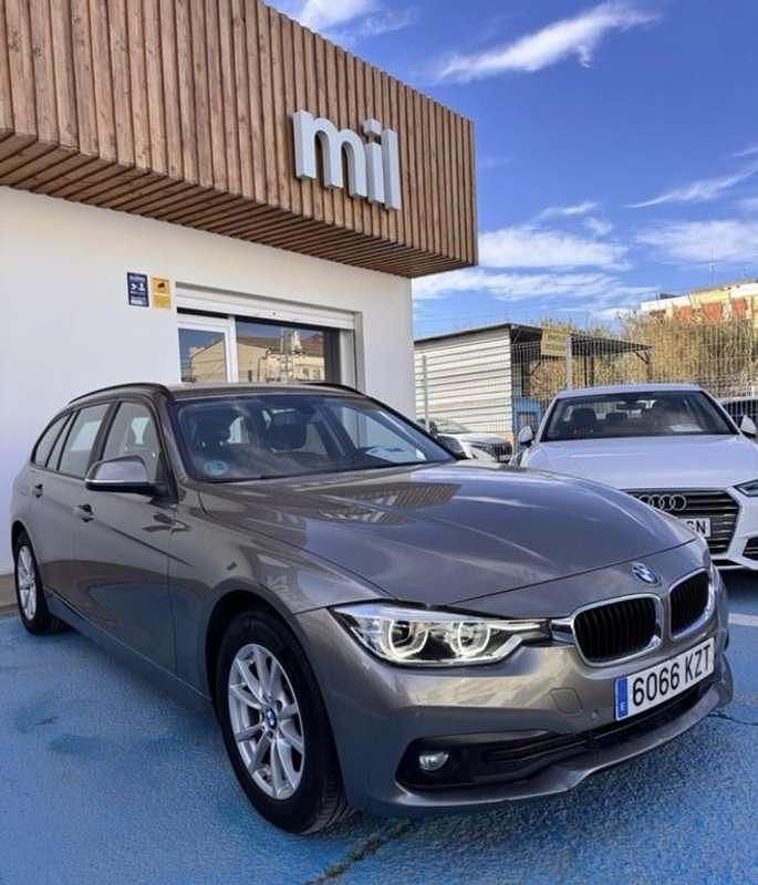 Usado BMW 318 150 CV (110 kW) 2019 Gris Familiar