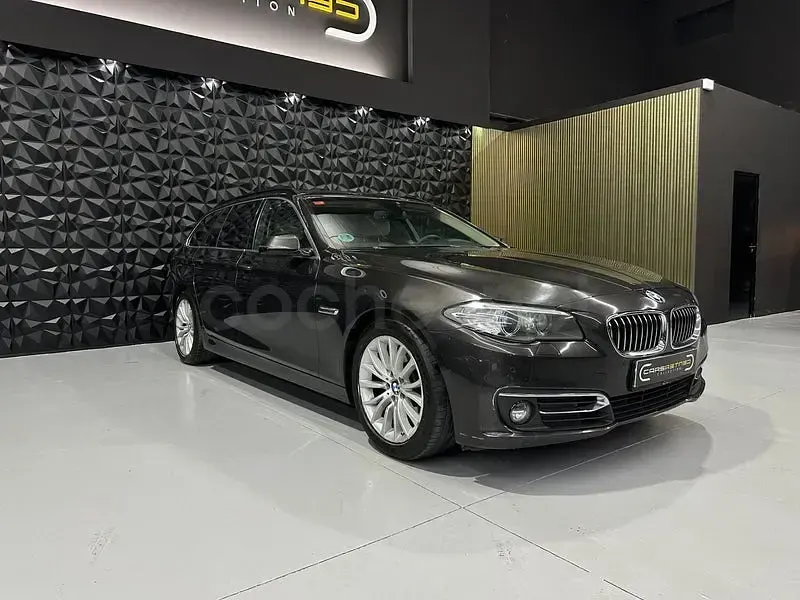 Begagnad BMW 520 190 HK (139 kW) 2014 Brun Kombi