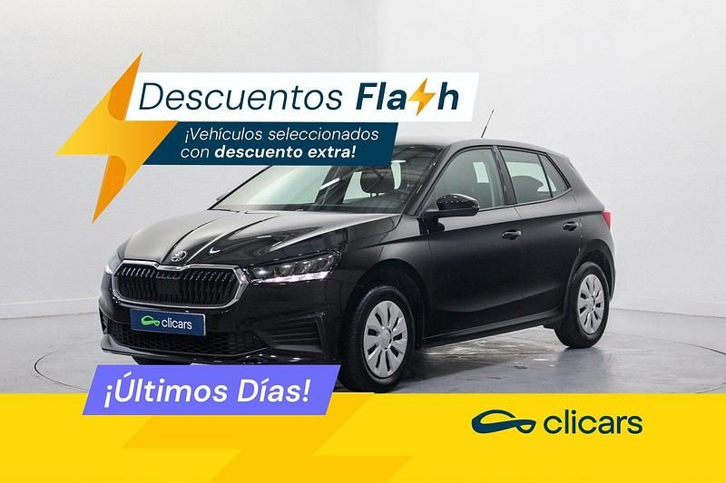 Usado Skoda Fabia Active 80 CV (58 kW) 2022 Blanco Berlina