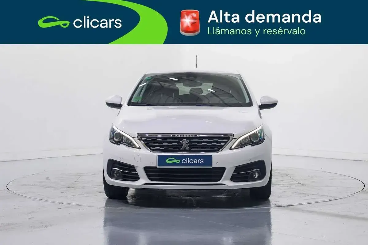 Usado Peugeot 308 Allure 131 CV (96 kW) 2018 Blanco Utilitario