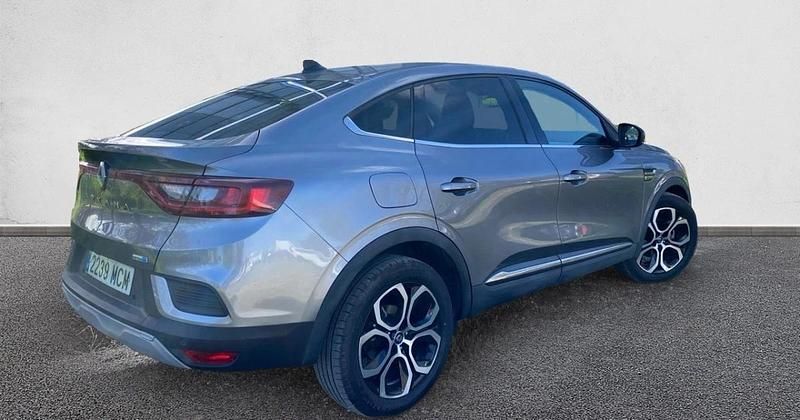 Usado Renault Arkana Zen 145 CV (106 kW) 2022 SUV