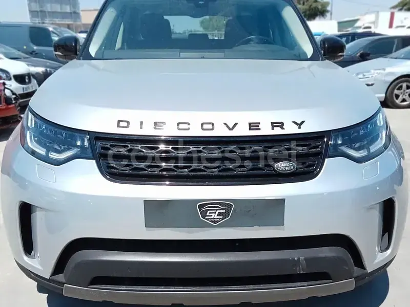 Usado Land Rover Discovery HSE 240 CV (176 kW) 2019 Gris / plata SUV