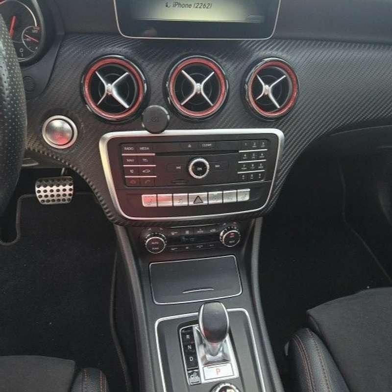 Usado Mercedes A45 AMG AMG 381 CV (280 kW) 2018 Gris Utilitario