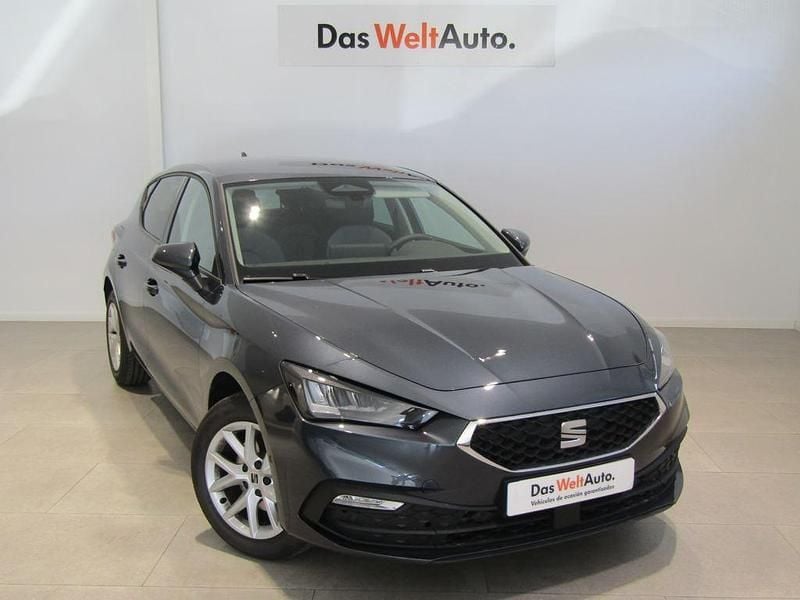 Uusi Seat Leon Style 116 HP (85 kW) 2026 Harmaa