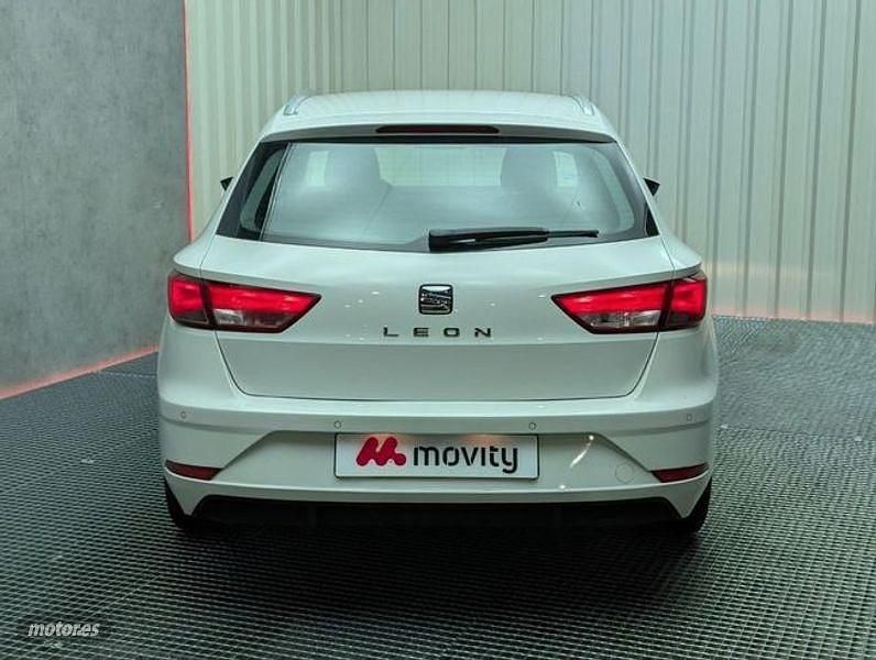 Usado Seat Leon ST Style 115 CV (84 kW) 2020 Blanco Familiar
