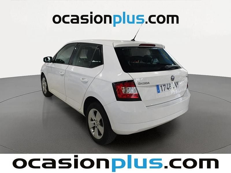 Usado Skoda Fabia Ambition 75 CV (55 kW) 2016 Blanco Utilitario