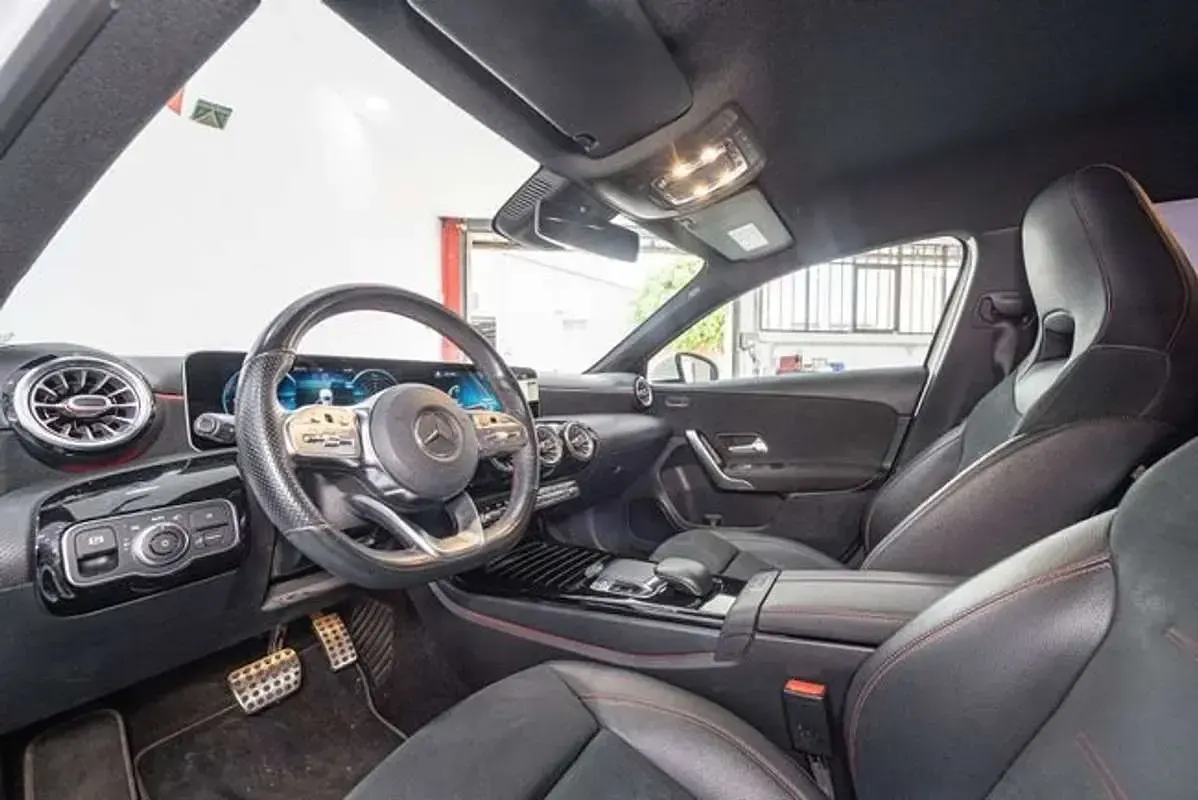 Usado Mercedes A220 190 CV (139 kW) 2021 Blanco Berlina