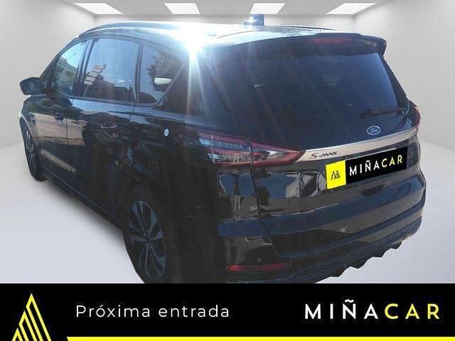 Usado Ford S-MAX ST-Line 190 CV (139 kW) 2023 Negro Monovolumen