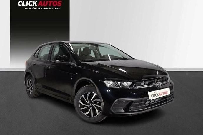 Usado VW Polo Life 95 CV (69 kW) 2023 Rojo Utilitario