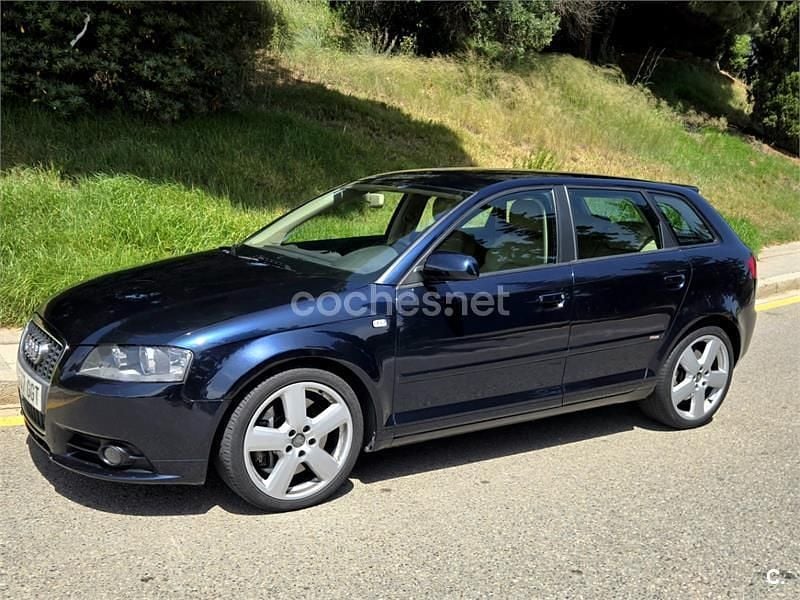 Azul Usado 2008 Audi A3 Ambition Berlina | 11.000 € (Precio justo) - Imagen 1/4
