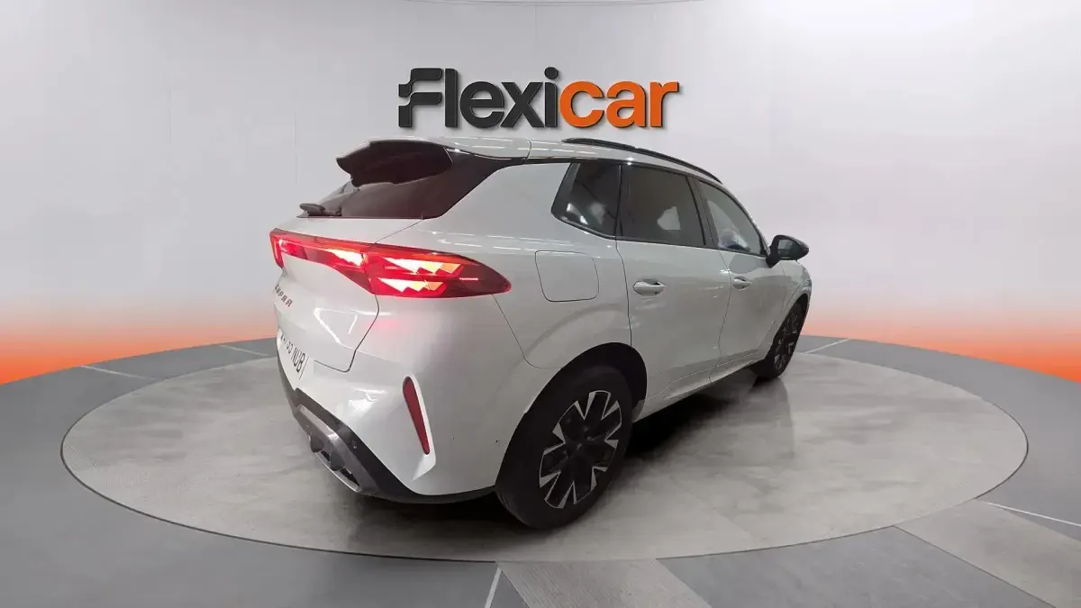 Usado Cupra Terramar 150 CV (110 kW) 2025 Blanco SUV