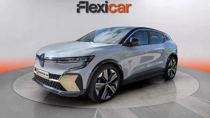 Usado Renault Megane E-Tech Iconic 160 kW (218 CV) 2022 Gris Berlina