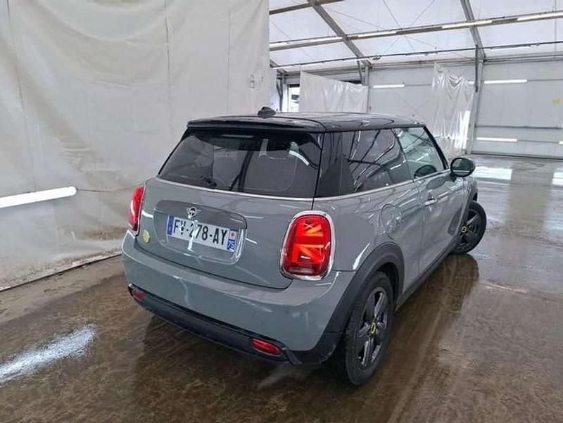 Usado Mini Cooper SE 135 kW (184 CV) 2021 Gris Utilitario