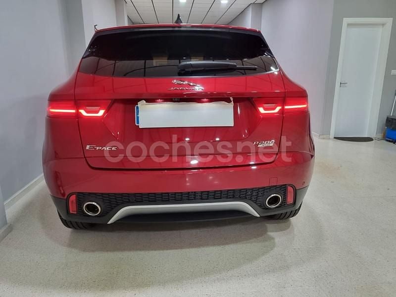 Usado Jaguar E-Pace 200 CV (147 kW) 2020 Rojo SUV
