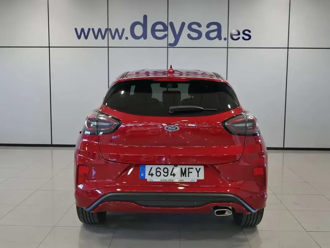 Usado Ford Puma ST-Line 125 CV (91 kW) 2023 Rojo SUV