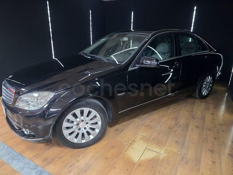 Usado Mercedes C220 Elegance 170 HP (125 kW) 2009 Preto Carrinha