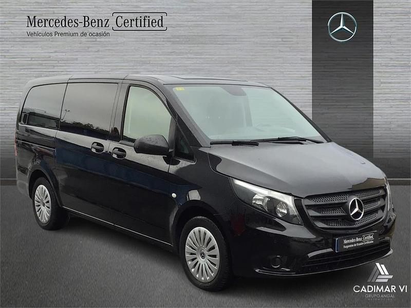 Usado Mercedes Vito 136 CV (100 kW) 2019 Negro Van