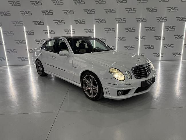 Usado Mercedes E63 AMG AMG 514 CV (378 kW) 2006 Blanco Berlina