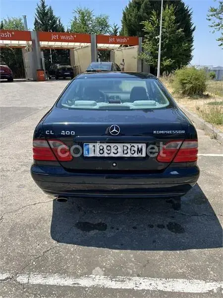 Usado Mercedes CLK200 Elegance 163 CV (119 kW) 2001 Azul Coupe