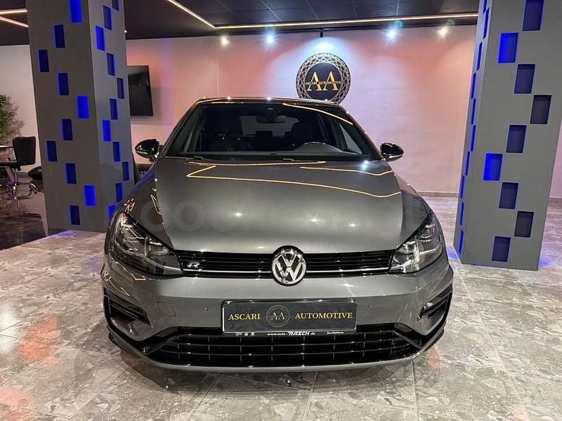 Usado VW Golf VII R 310 CV (228 kW) 2017 Gris / plata Berlina