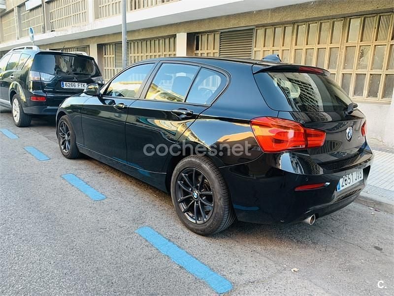 Usado BMW 116 116 CV (85 kW) 2016 Negro Utilitario