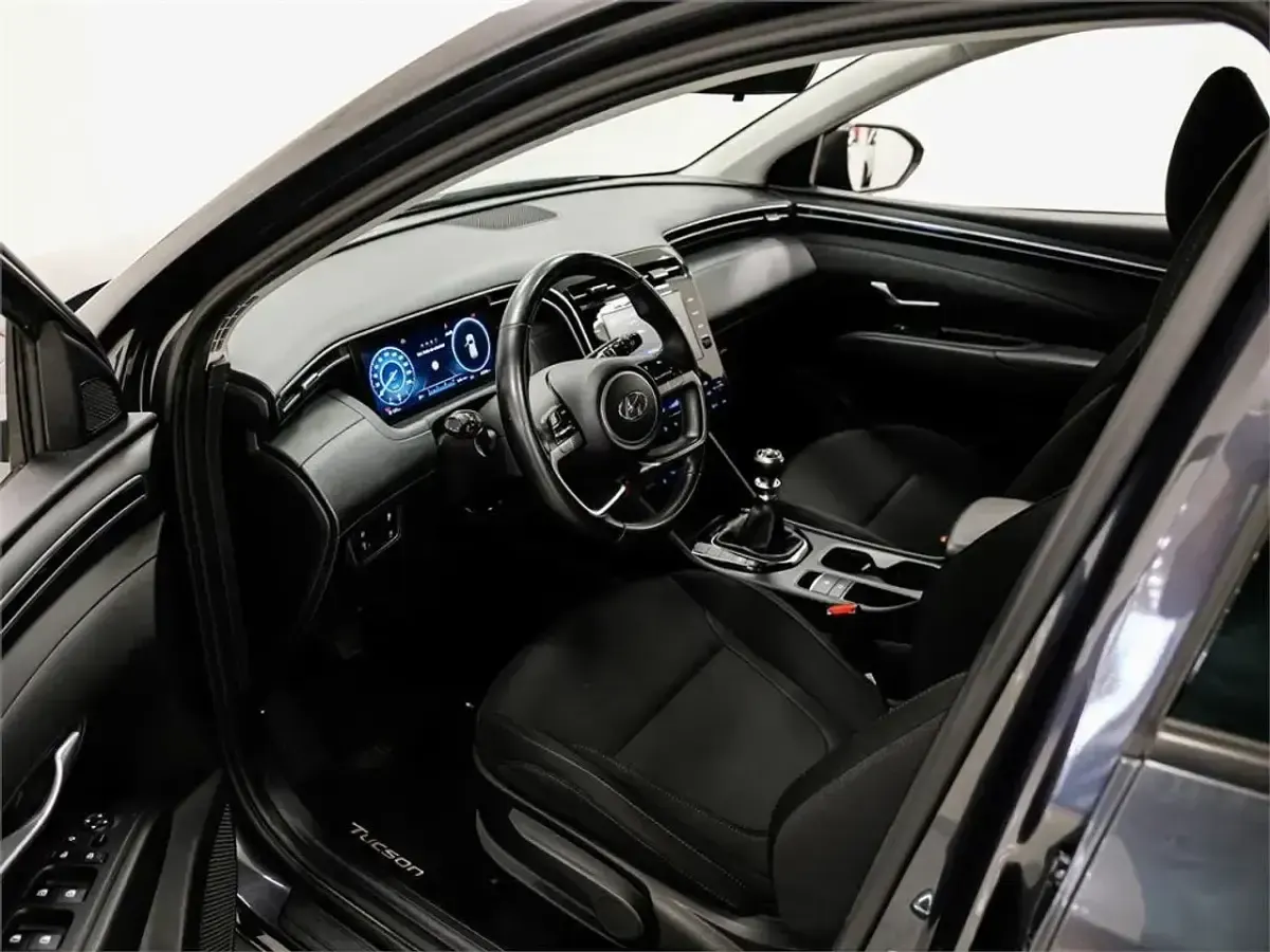 Usado Hyundai Tucson 150 CV (110 kW) 2022 Gris SUV