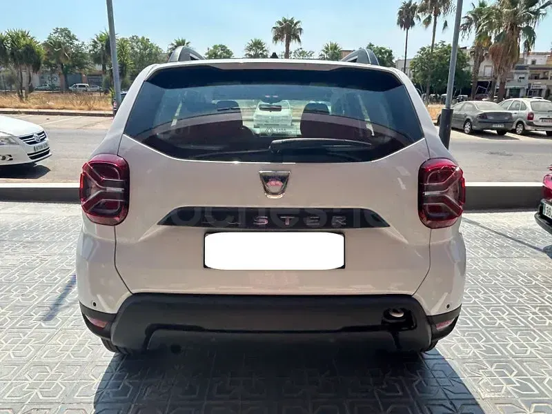 Usado Dacia Duster Comfort 115 CV (84 kW) 2022 Blanco SUV