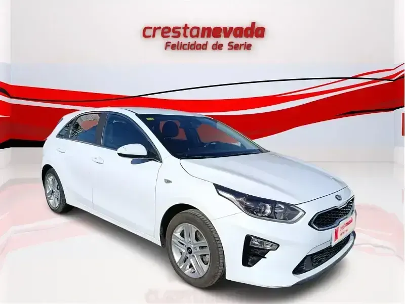 Usado Kia Ceed 101 CV (74 kW) 2020 Blanco Utilitario