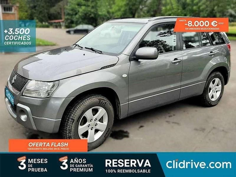 Gris Usado 2008 Suzuki Grand Vitara SUV | 9390 € (Precio justo) - Imagen 1/3